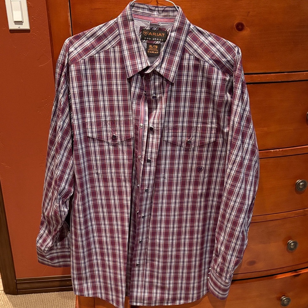 Ariat Pro Series Men's Burgundy and Navy Plaid Western Snap Shirt